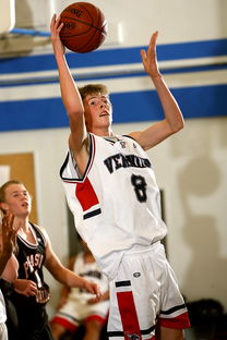 米兰体育APP下载-中超赛季开局成绩与赛季末成绩对比，中超新赛季规则争冠和降级